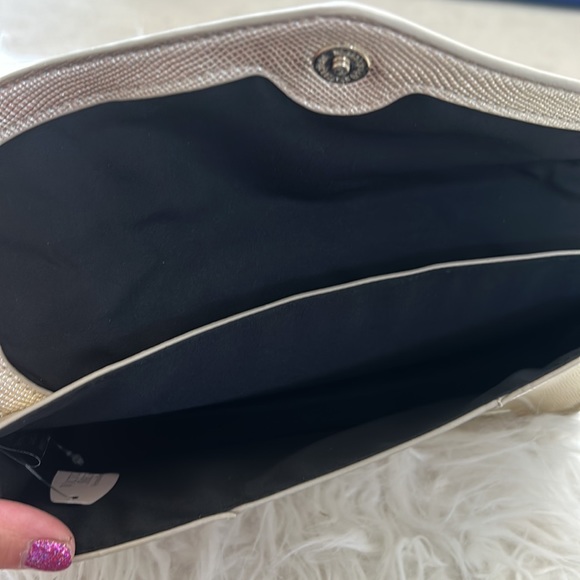 Victoria’s Secret Gold Clutch, NWT - Picture 4 of 9